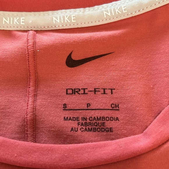 Nike Training Tank Top - Picture 5 of 8